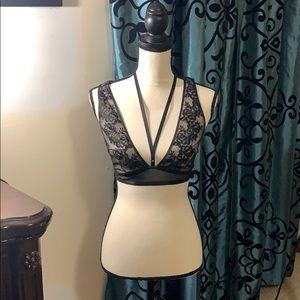 NWOT Black Embroidered Laced Bralette